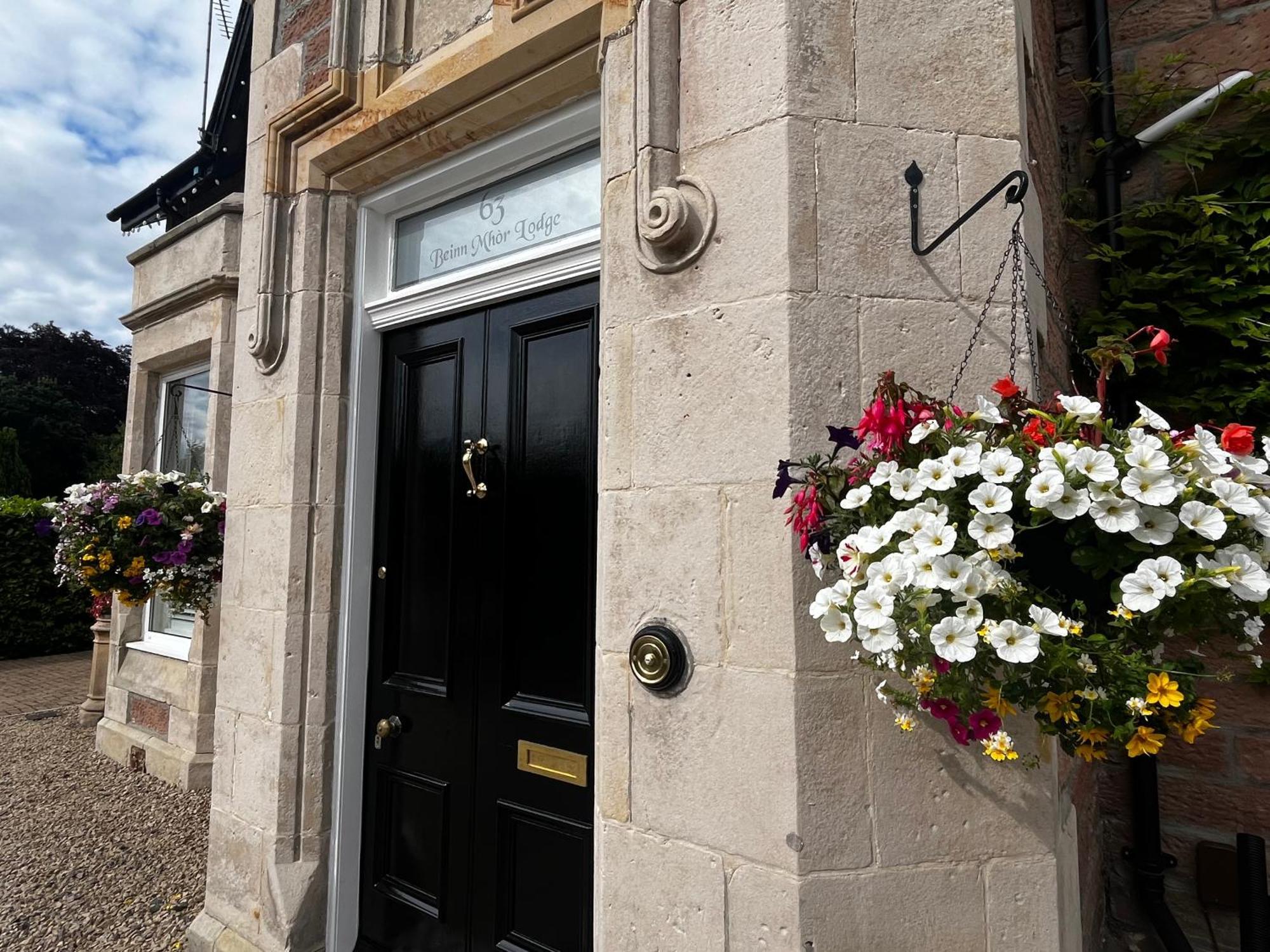Beinn Mhor Lodge, 63 Culduthel Road Inverness Exterior photo