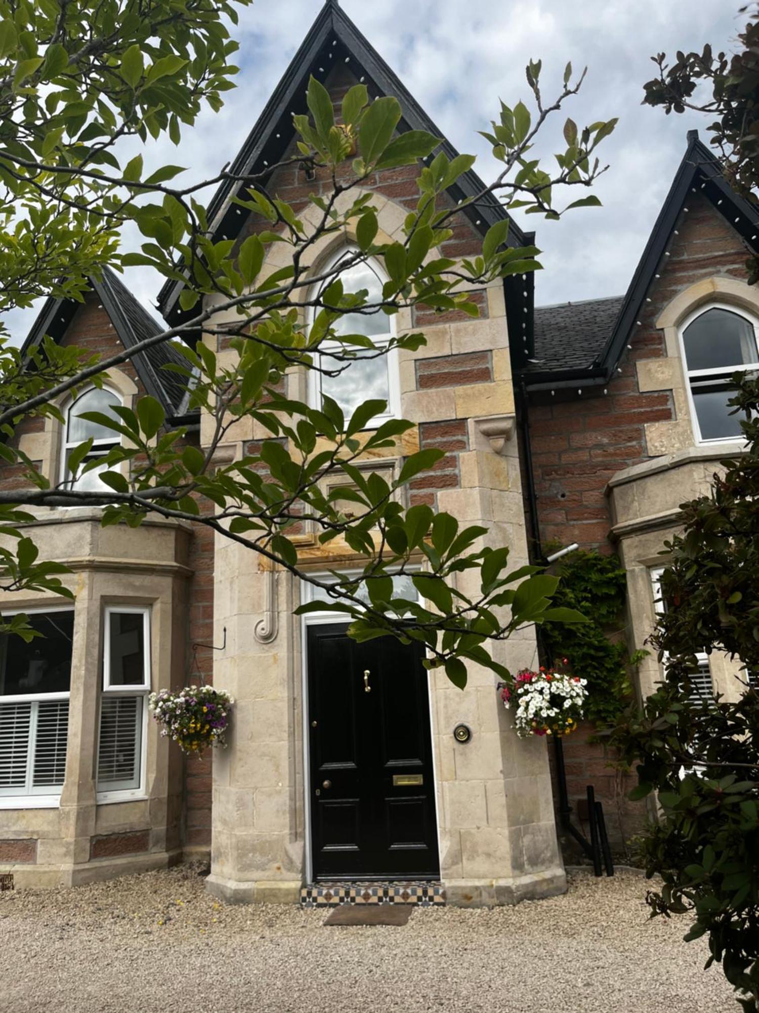 Beinn Mhor Lodge, 63 Culduthel Road Inverness Exterior photo